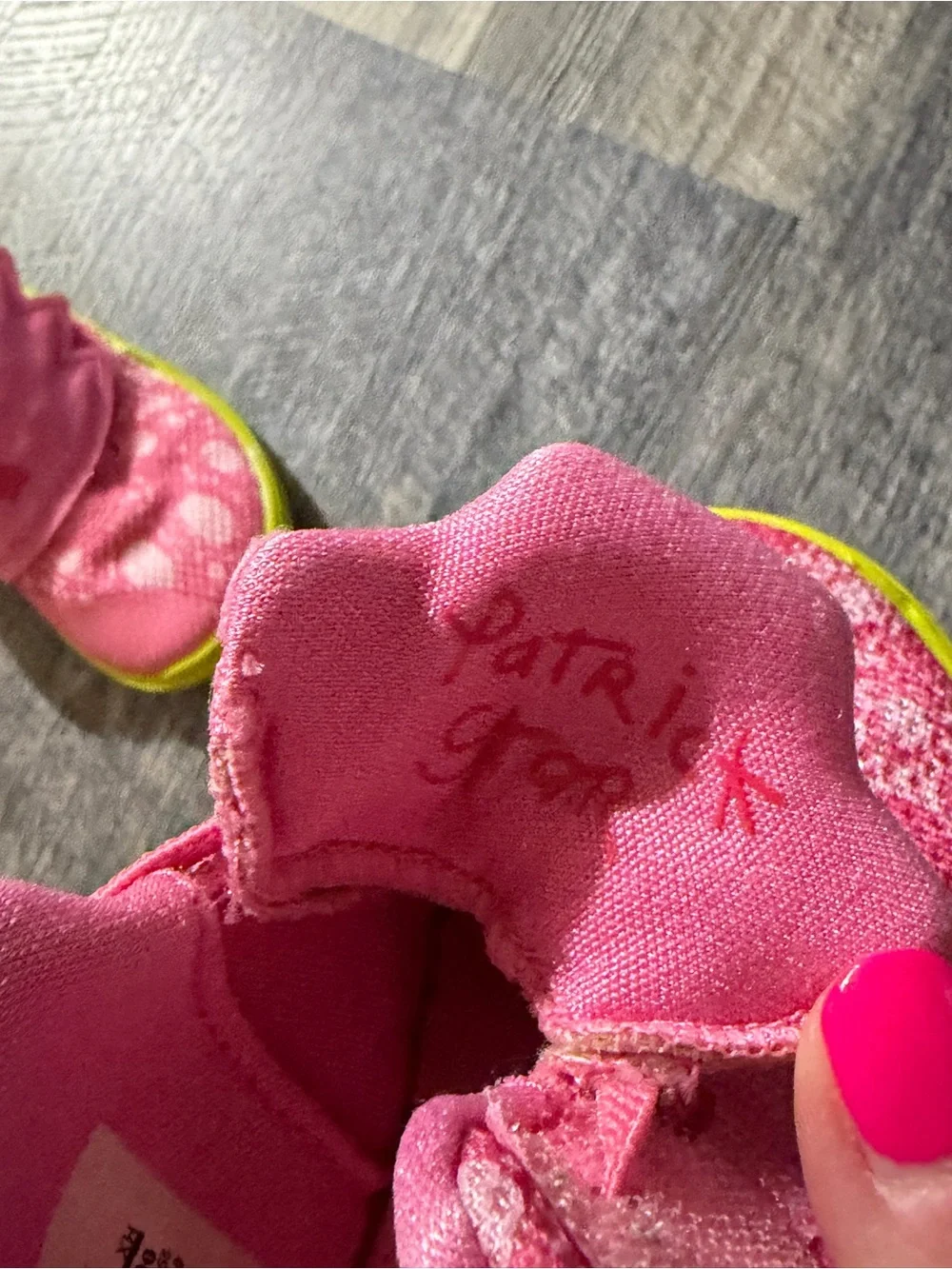 Nike Kyrie Flytrap 2 Patrick Star SpongeBob Size 7C